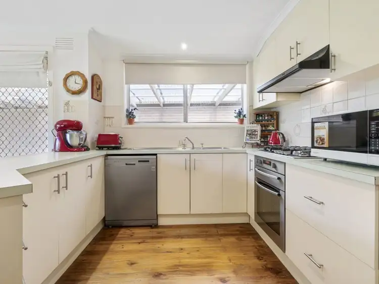 Fourth view of Homely house listing, 10 Darling Court, Sunbury VIC 3429