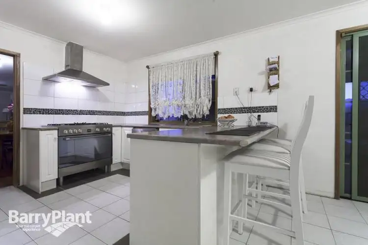 Sixth view of Homely house listing, 9 Loganberry Close, Cranbourne North VIC 3977