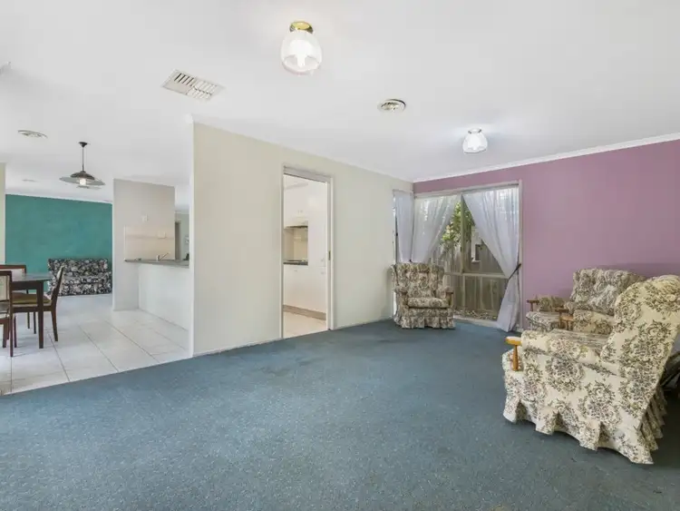 Second view of Homely house listing, 8 Parade Court, Sunbury VIC 3429