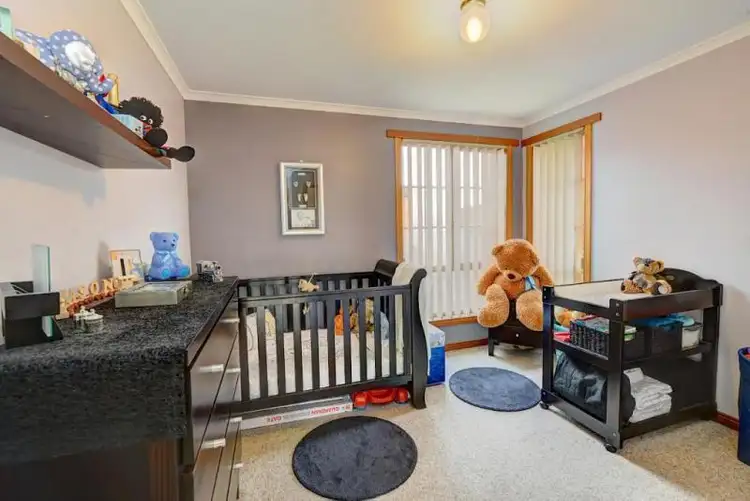 Seventh view of Homely unit listing, 2/58 Elaine Avenue, Alfredton VIC 3350