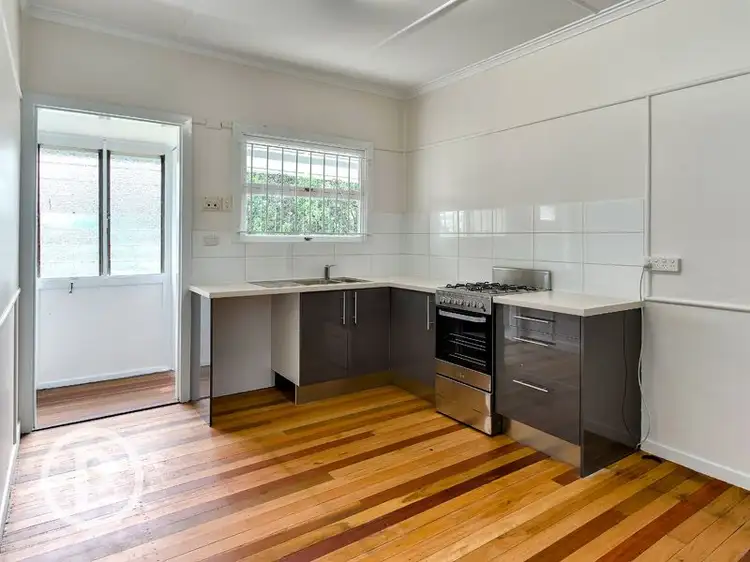 6 Helles Street, Moorooka QLD 4105