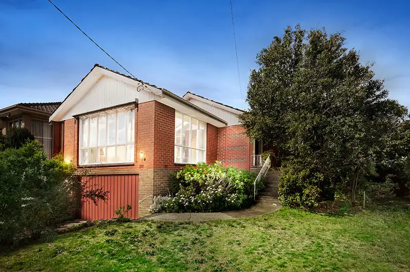 Main view of Homely house listing, 4 Uxbridge Avenue, Doncaster VIC 3108