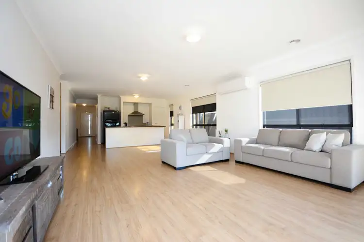 Fifth view of Homely house listing, 100 Moor Park Drive, Craigieburn VIC 3064
