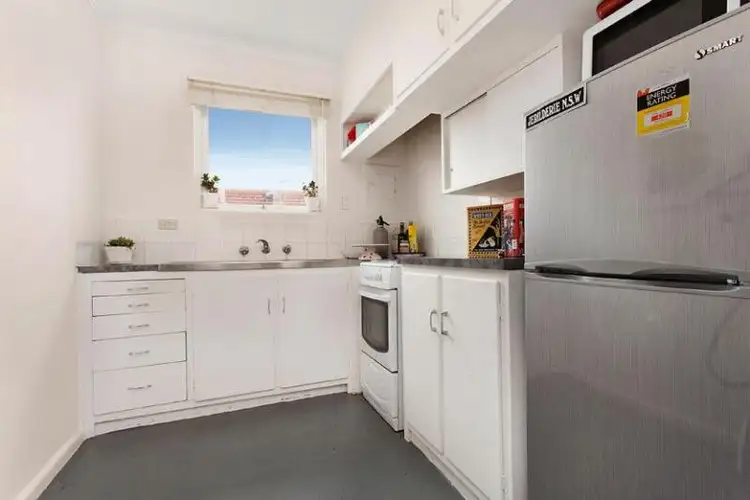 Third view of Homely apartment listing, 6/84 Collier Crescent, Brunswick West VIC 3055