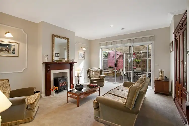 Third view of Homely house listing, 2/194 Beach Road, Mordialloc VIC 3195