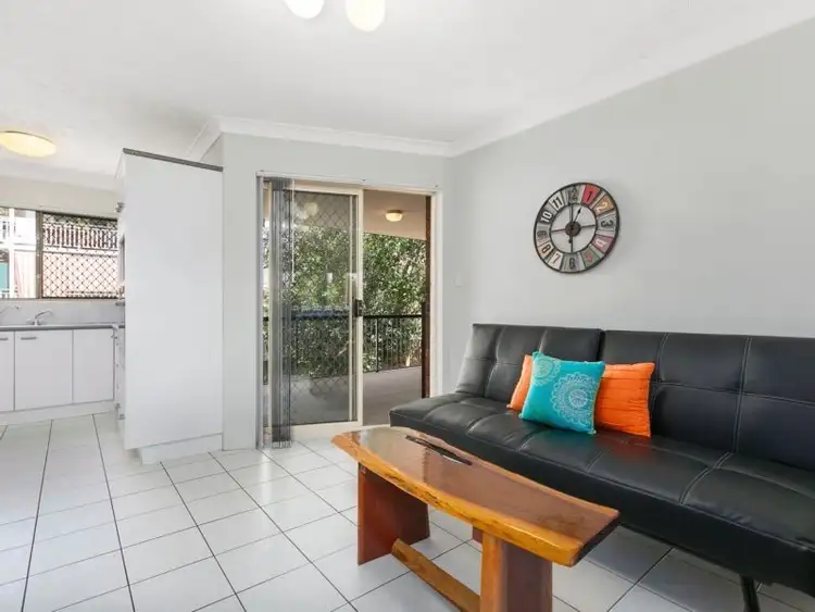 Fifth view of Homely unit listing, 4/29 Birdwood Street, Coorparoo QLD 4151