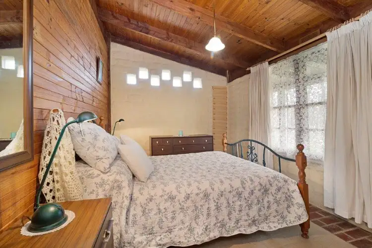 Fifth view of Homely house listing, 92 Melaleuca Avenue, Junortoun VIC 3551