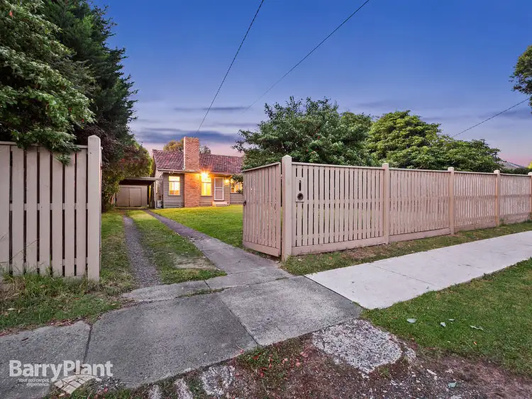 1 Orange Grove, Bayswater VIC 3153