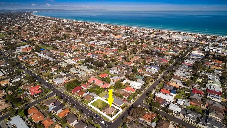 50 Catherine Avenue, Chelsea VIC 3196