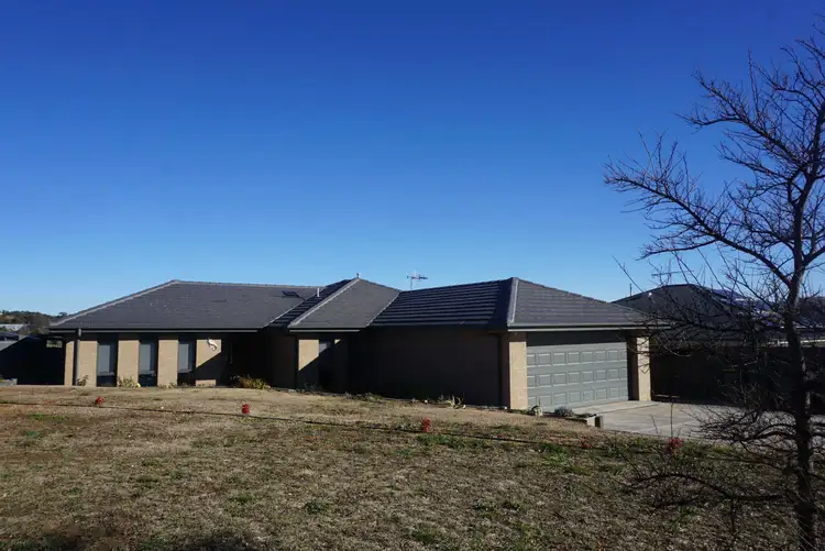 10 Donoghue Place, Bungendore NSW 2621