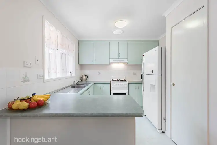 Fourth view of Homely house listing, 7 Glendale Close, Langwarrin VIC 3910