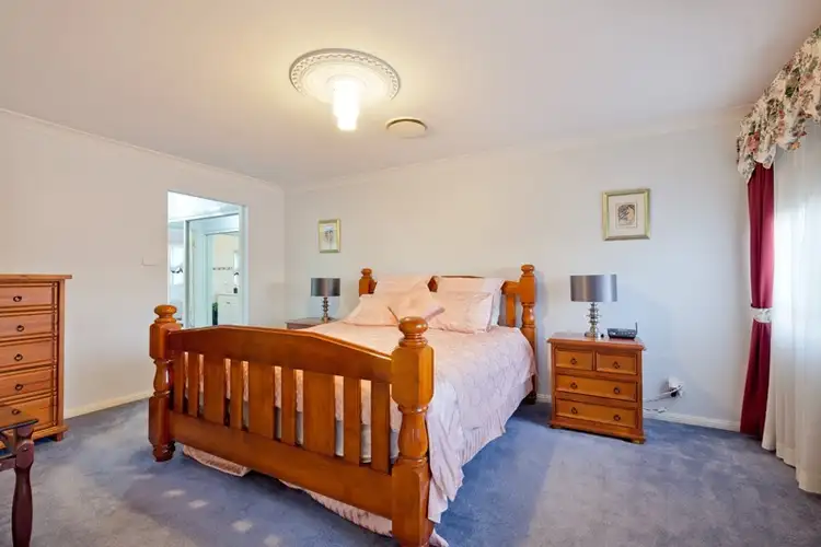 Fifth view of Homely house listing, 18 Tanglewood Place, Glenmore Park NSW 2745