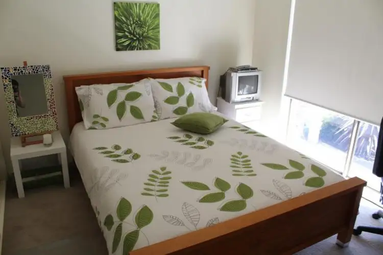 Fifth view of Homely unit listing, 2/7 Wood Street, Mornington VIC 3931