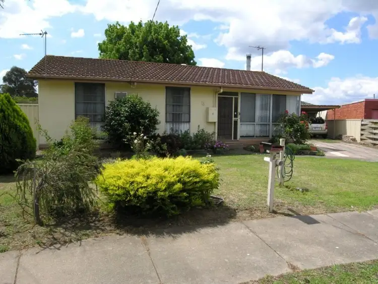 6 Clancy Court, Sale VIC 3850