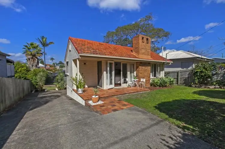 17 Taabinga Street, Wavell Heights QLD 4012