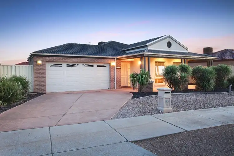 65 McBurnie Drive, Kurunjang VIC 3337