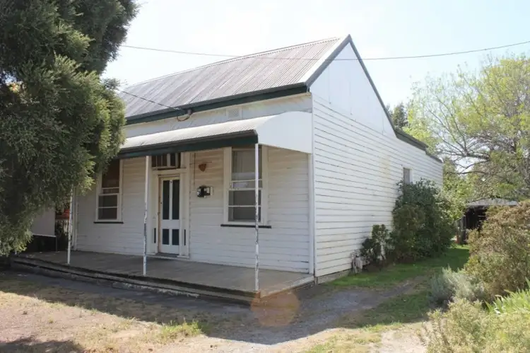 74 Wood Street, California Gully VIC 3556