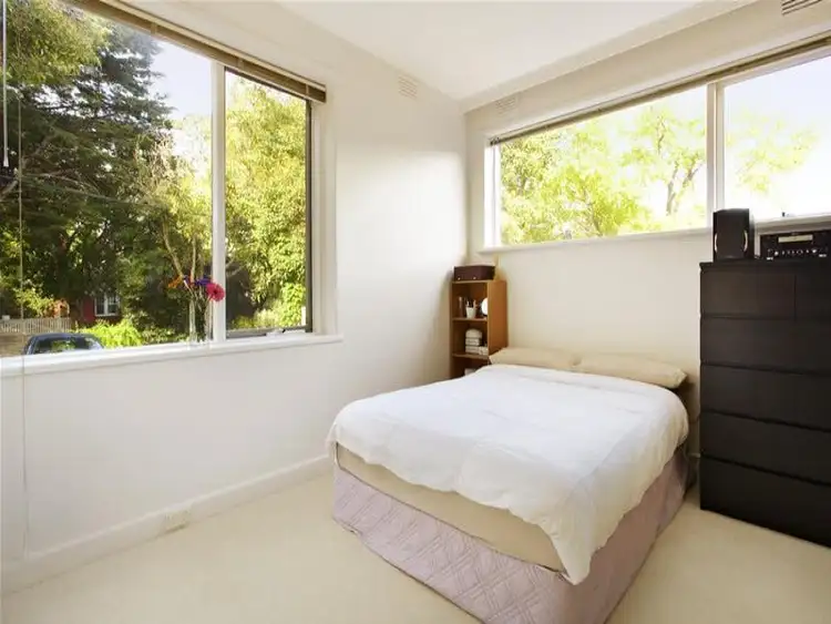 Fourth view of Homely apartment listing, 1/5 Summerlea Grove, Hawthorn VIC 3122