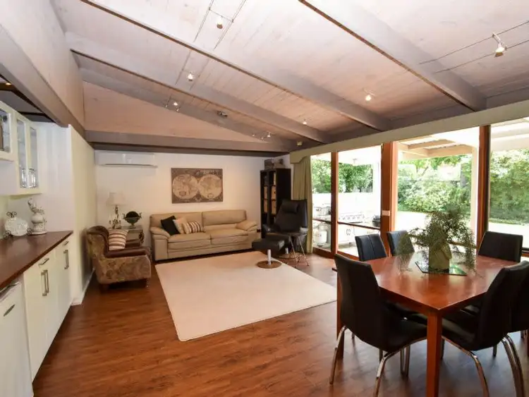 Sixth view of Homely house listing, 2 Albert Court, Wangaratta VIC 3677