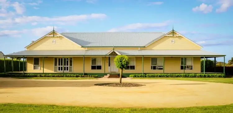 19 Evelyn Drive, Sale VIC 3850