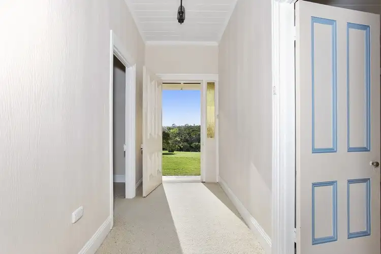 Sixth view of Homely house listing, 16 Laguna Court, Portland VIC 3305