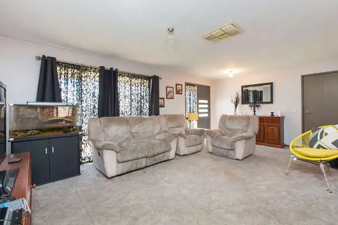 Fifth view of Homely house listing, 41 Crane Drive, Buronga NSW 2739