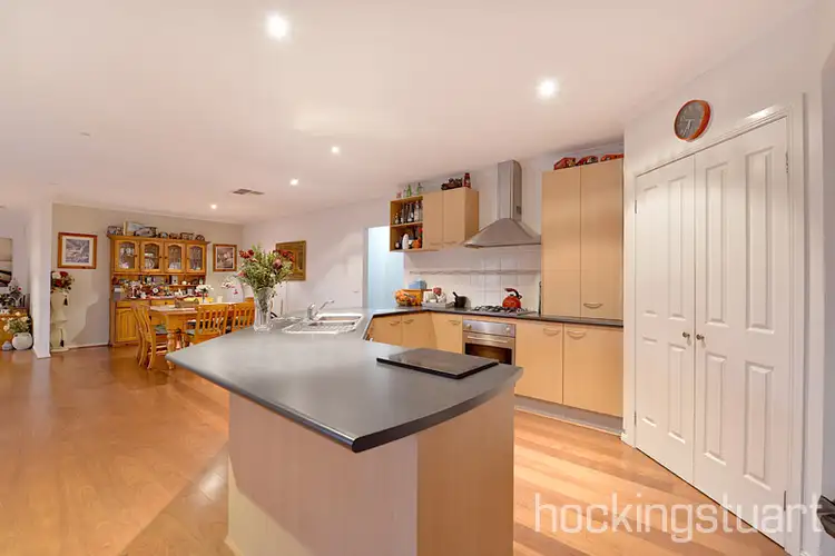 Second view of Homely house listing, 7 Viewgrand Drive, Berwick VIC 3806