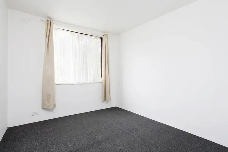 Third view of Homely apartment listing, 2/31 Ridley Street, Sunshine VIC 3020