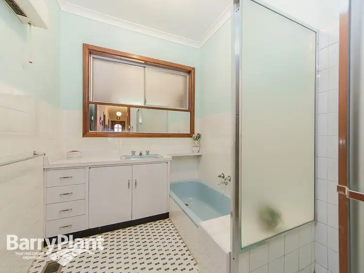 Seventh view of Homely house listing, 398 Main Road West, St Albans VIC 3021