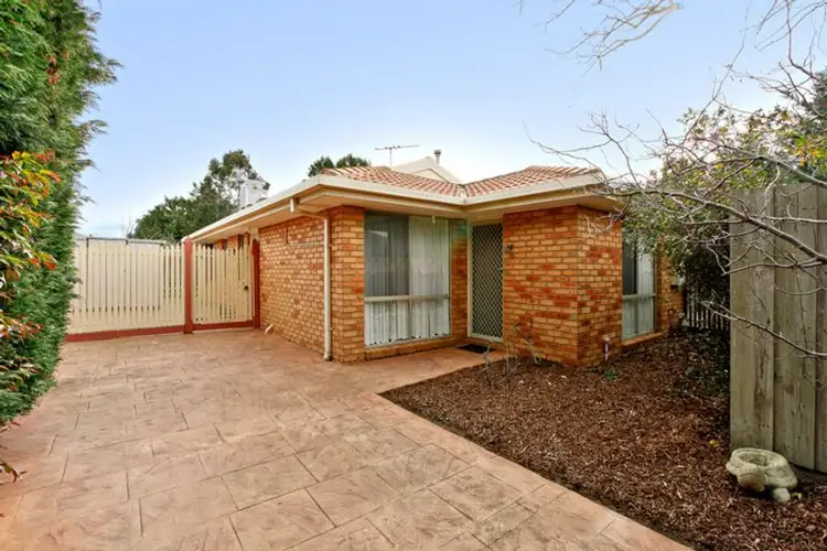 2/6 Alabama Close, Hoppers Crossing VIC 3029