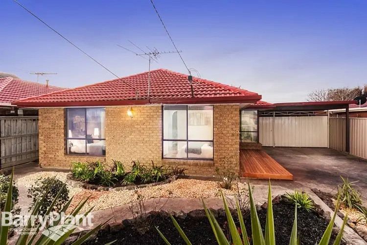 6 Taegtow Way, Altona Meadows VIC 3028