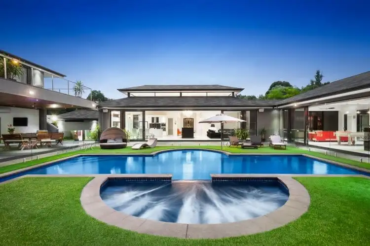 100 Bonds Road, Lower Plenty VIC 3093