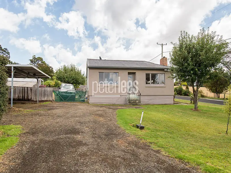 Main view of Homely house listing, 31 Taree Crescent, Gravelly Beach TAS 7276