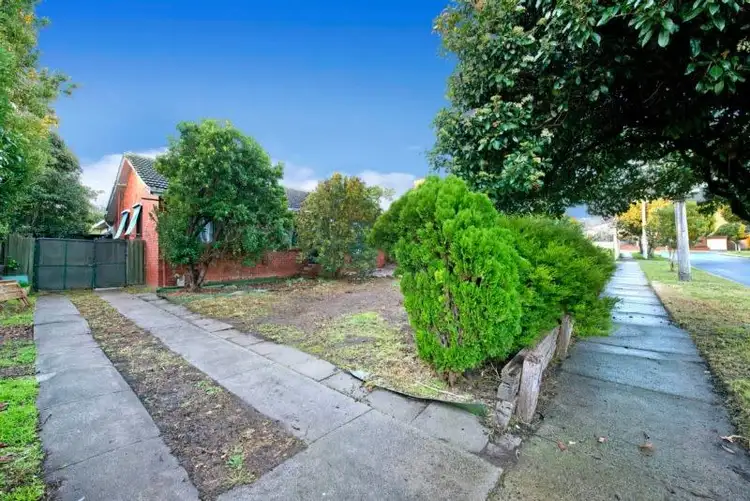 Fourth view of Homely house listing, 4 Dickens Street, Heidelberg Heights VIC 3081