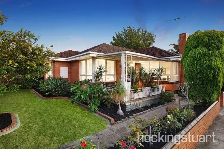Main view of Homely house listing, 2 Lesden Street, Bentleigh East VIC 3165
