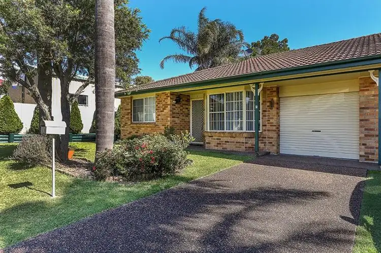 1 Victoria Street, Adamstown NSW 2289