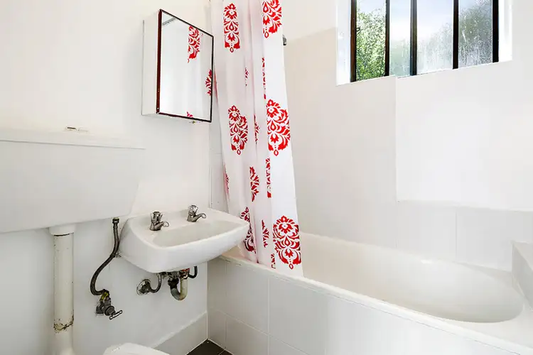 Sixth view of Homely apartment listing, 4/28 Hopetoun Street, Moonee Ponds VIC 3039