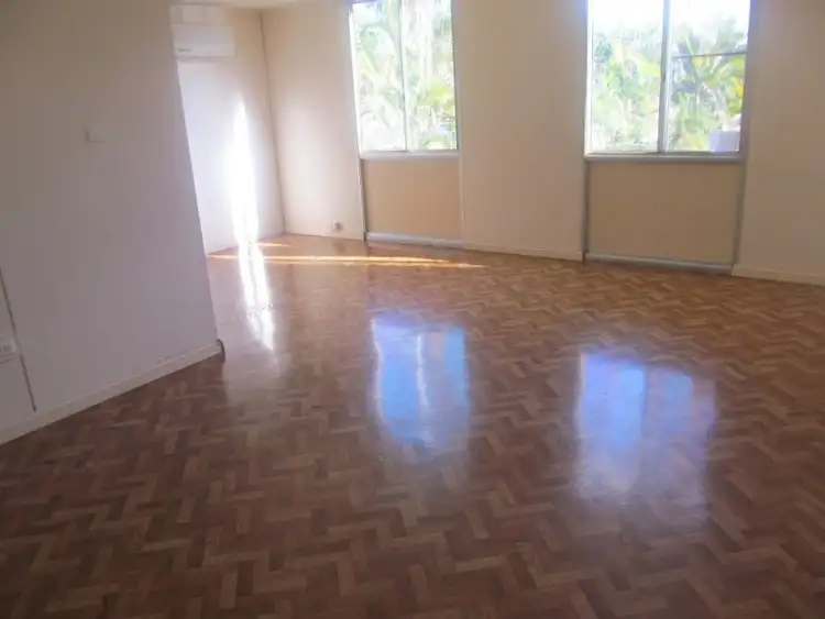 Sixth view of Homely house listing, 7 Dearden, Emerald QLD 4720