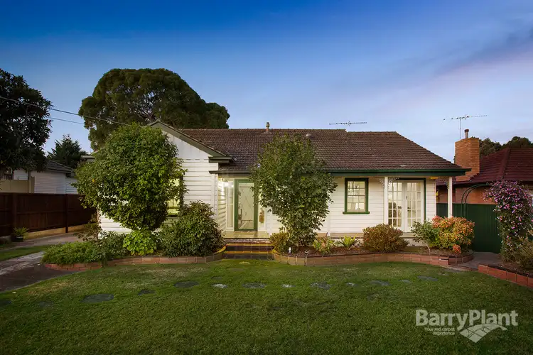 12 Black Street, Watsonia VIC 3087