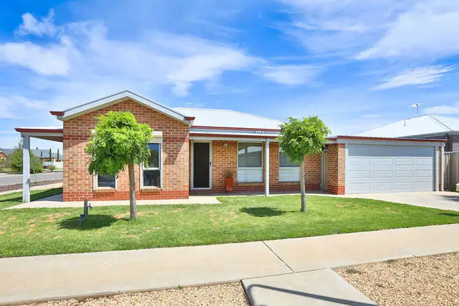2 Anne Cox Drive, Red Cliffs VIC 3496
