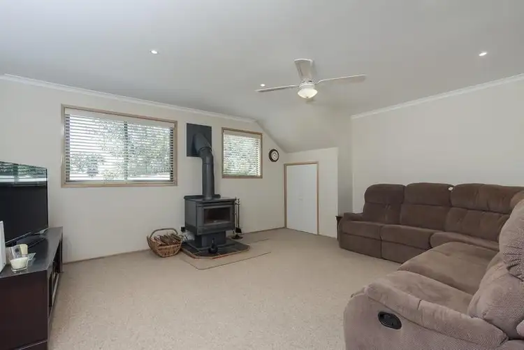 Third view of Homely house listing, 5 Rosewell Court, Wimbledon Heights VIC 3922