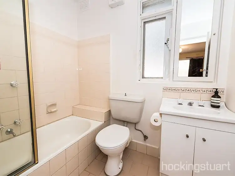 Fifth view of Homely apartment listing, 3/88 Grosvenor Street, St Kilda East VIC 3183