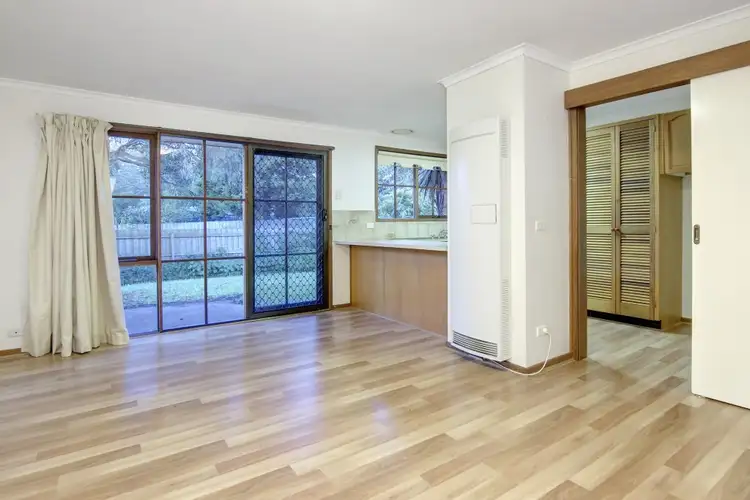 Second view of Homely house listing, 3 Melaleuca Court, Frankston VIC 3199
