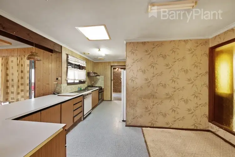 Sixth view of Homely house listing, 4 Queens Court, Werribee VIC 3030