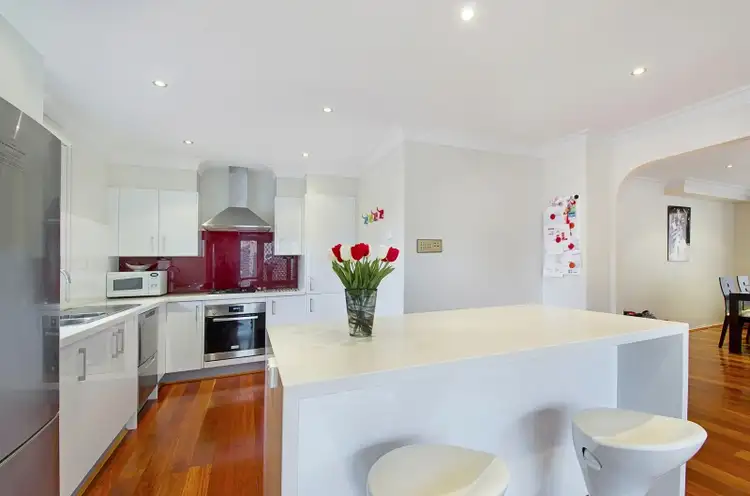 Fourth view of Homely townhouse listing, 4/32 Winfield Road, Balwyn North VIC 3104