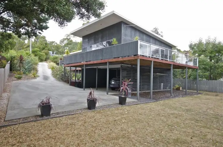88 River Road, Ambleside TAS 7310