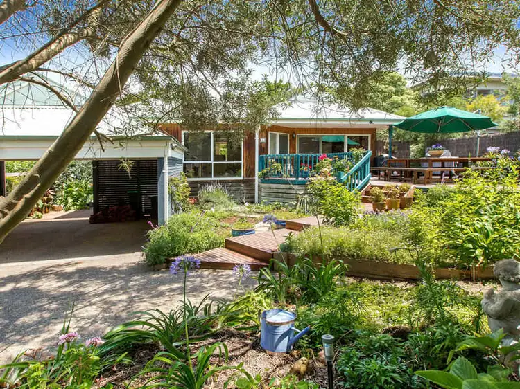 13 Forrest Avenue, Sorrento VIC 3943
