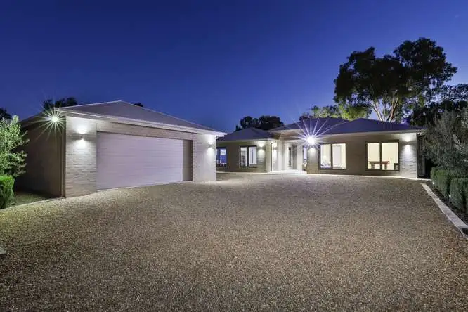 Main view of Homely house listing, 4 Carbone Court, Buronga NSW 2739