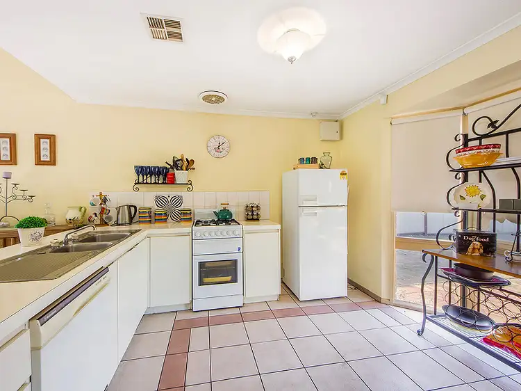 Fourth view of Homely house listing, 14 Kingsley Place, Delahey VIC 3037