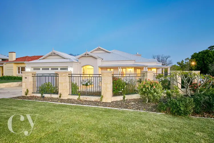 19 Lawlor Road, Attadale WA 6156